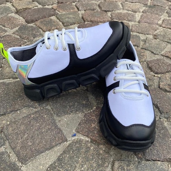 giuseppe zanotti jr BNIB white & black sneakers